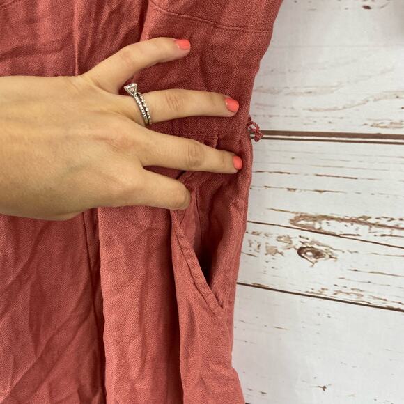 Abercrombie & Fitch S Mauve Short Sleeve Open Back Pocket Romper - Picture 5 of 9